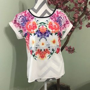 Floral top